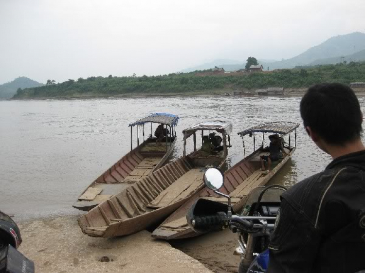 Cào cào và 2B offroad