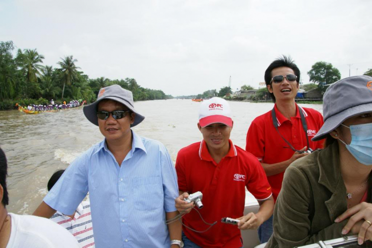 31/10 & 1/11 Đi Xem Lễ Hội Đua Ghe Ngo Tại Sóc Trăng 2009