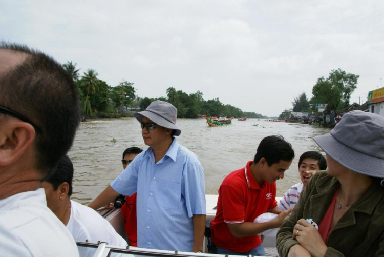 31/10 & 1/11 Đi Xem Lễ Hội Đua Ghe Ngo Tại Sóc Trăng 2009