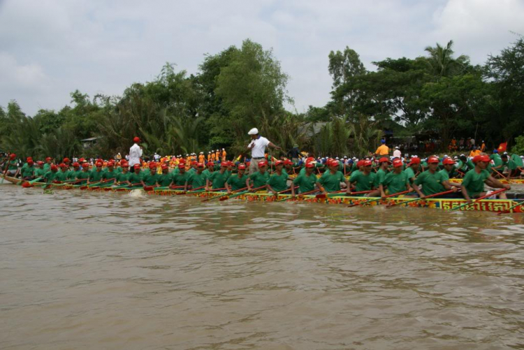 31/10 & 1/11 Đi Xem Lễ Hội Đua Ghe Ngo Tại Sóc Trăng 2009