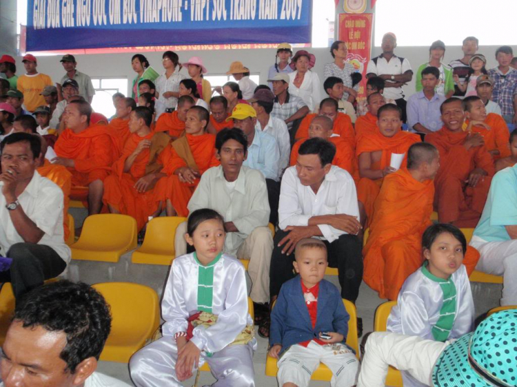 31/10 & 1/11 Đi Xem Lễ Hội Đua Ghe Ngo Tại Sóc Trăng 2009
