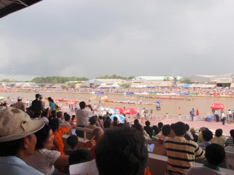 31/10 & 1/11 Đi Xem Lễ Hội Đua Ghe Ngo Tại Sóc Trăng 2009