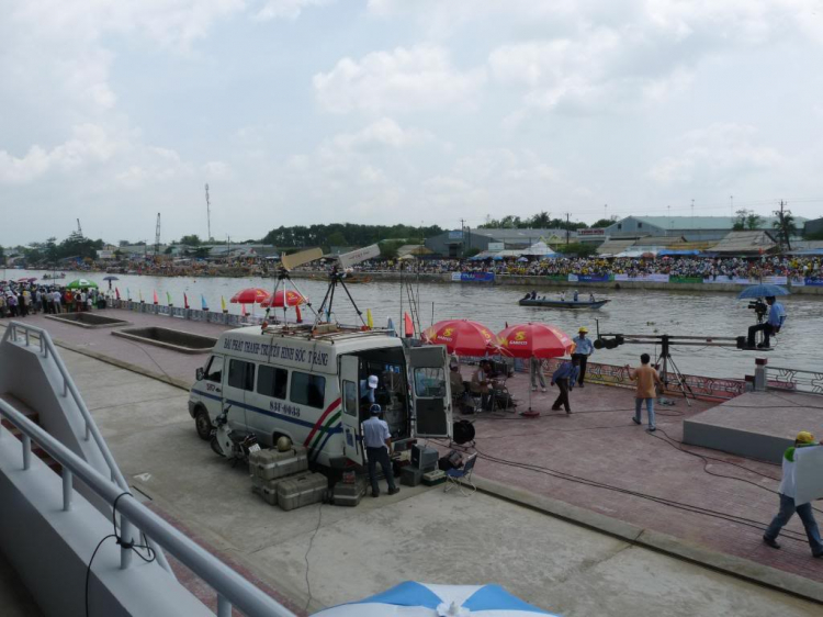 31/10 & 1/11 Đi Xem Lễ Hội Đua Ghe Ngo Tại Sóc Trăng 2009