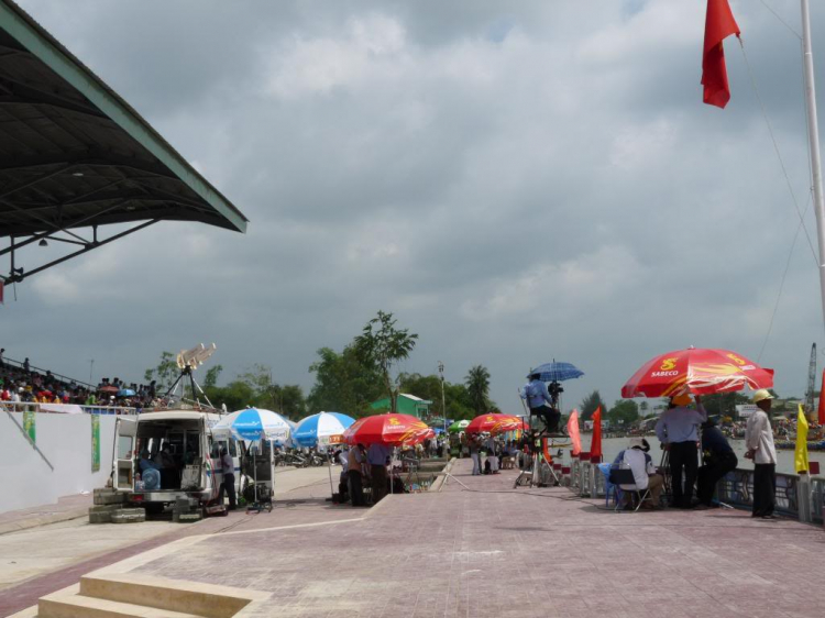31/10 & 1/11 Đi Xem Lễ Hội Đua Ghe Ngo Tại Sóc Trăng 2009
