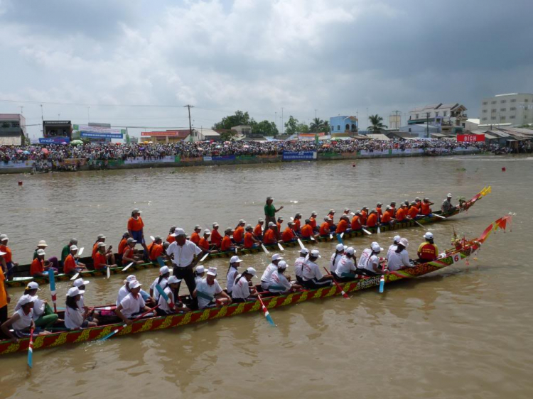 31/10 & 1/11 Đi Xem Lễ Hội Đua Ghe Ngo Tại Sóc Trăng 2009