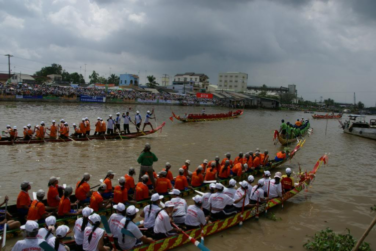 31/10 & 1/11 Đi Xem Lễ Hội Đua Ghe Ngo Tại Sóc Trăng 2009