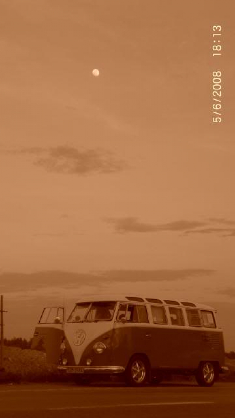 Gus VW Bus-những cô nàng VW Camper Van đáng yêu!