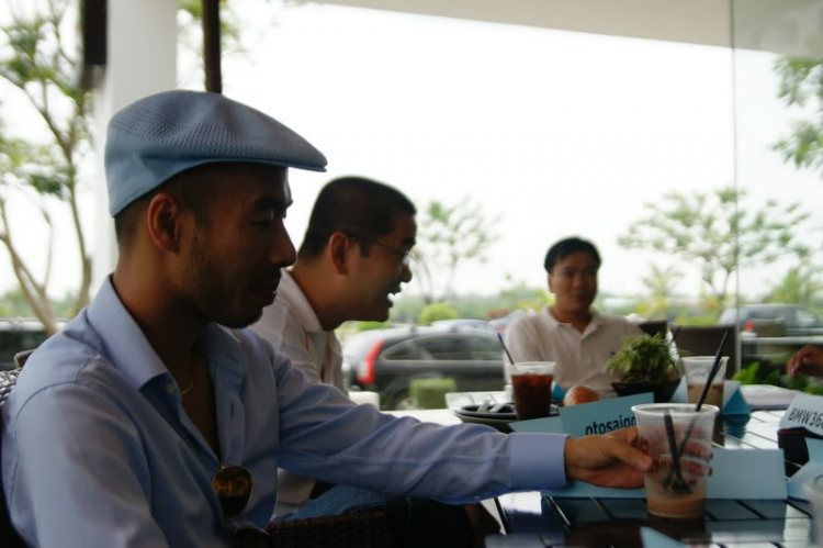 Máy e bây h không coi hình được. Máy e bây h không coi hình được.