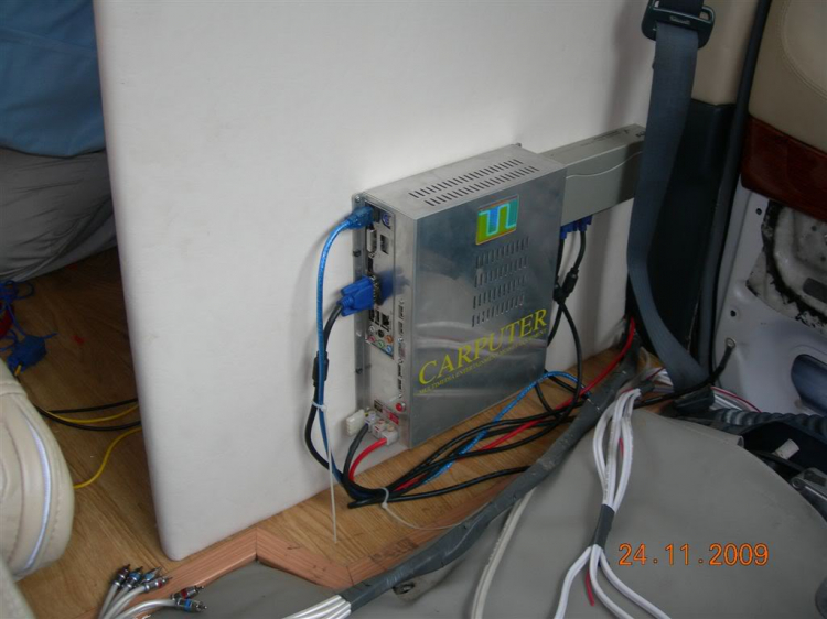 PREVIA độ limosin độc đáo tữ trong ra ngoài ,mời các bác chiêm ngưỡng PREVIA độ limosin độc đáo tữ trong ra ngoài ,mời các bác chiêm ngưỡng