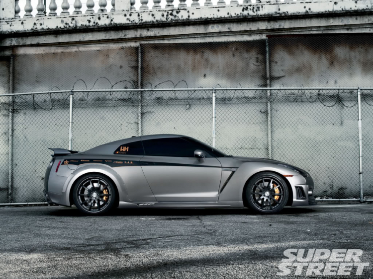 2009 Nissan Skyline GT-R với $20,000 body kit