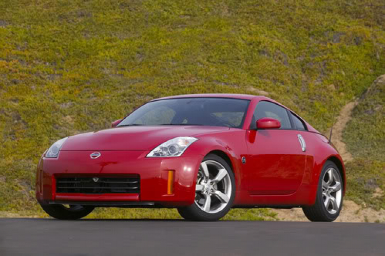 Thông tin cơ bản của Nissan 350z và 370z