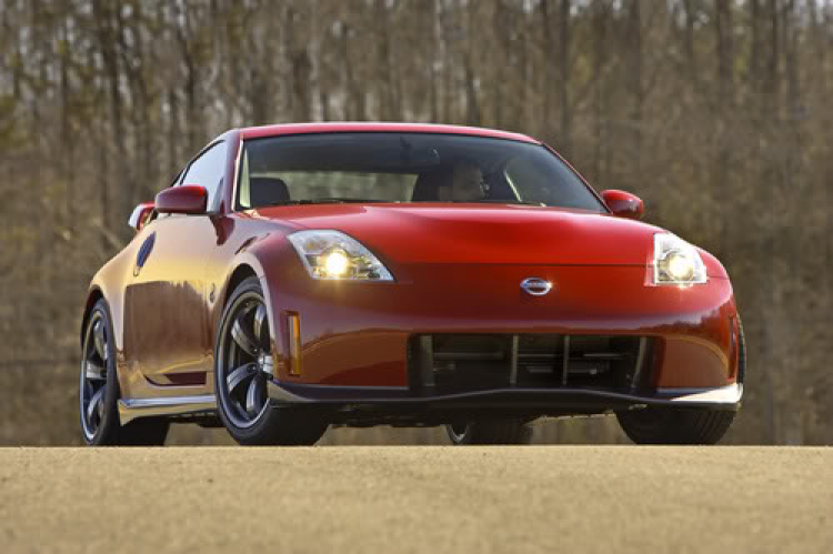 Thông tin cơ bản của Nissan 350z và 370z