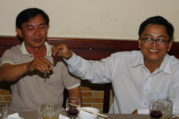 Xem trận chung kết Việt Nam - malai và gặp mặt bác Accord_qng từ Quãng Ngãi! Xem trận chung kết Việt Nam - malai và gặp mặt bác Accord_qng từ Quãng Ngãi!