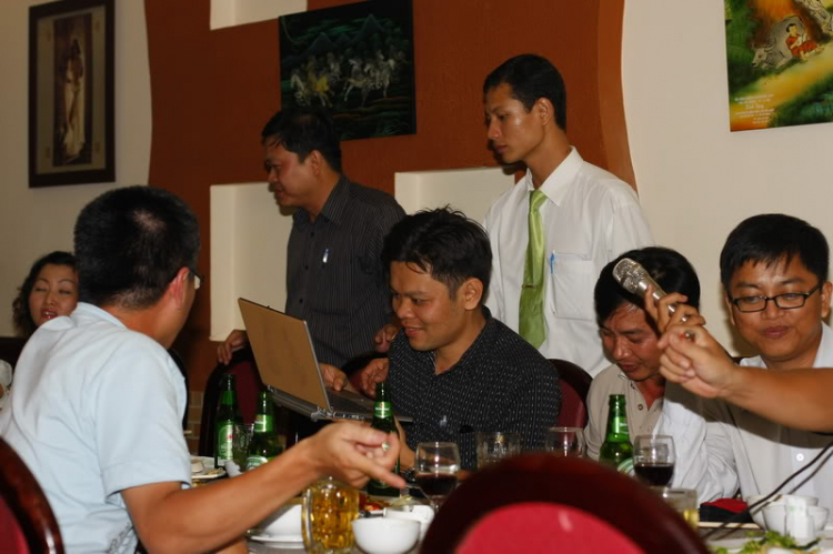 Xem trận chung kết Việt Nam - malai và gặp mặt bác Accord_qng từ Quãng Ngãi! Xem trận chung kết Việt Nam - malai và gặp mặt bác Accord_qng từ Quãng Ngãi!