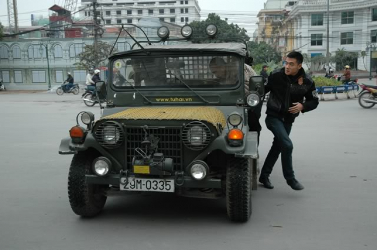 7-11-2009 những thành viên đầu tiên của jeep club HN!