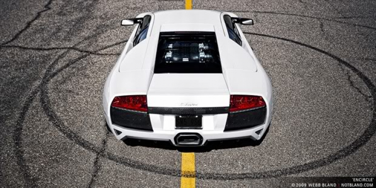 Lamborghini Murcielago LP640 màu trắng