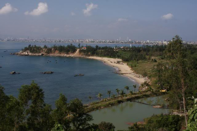 Trên đường lang thang tới Huế Trên đường lang thang tới Huế