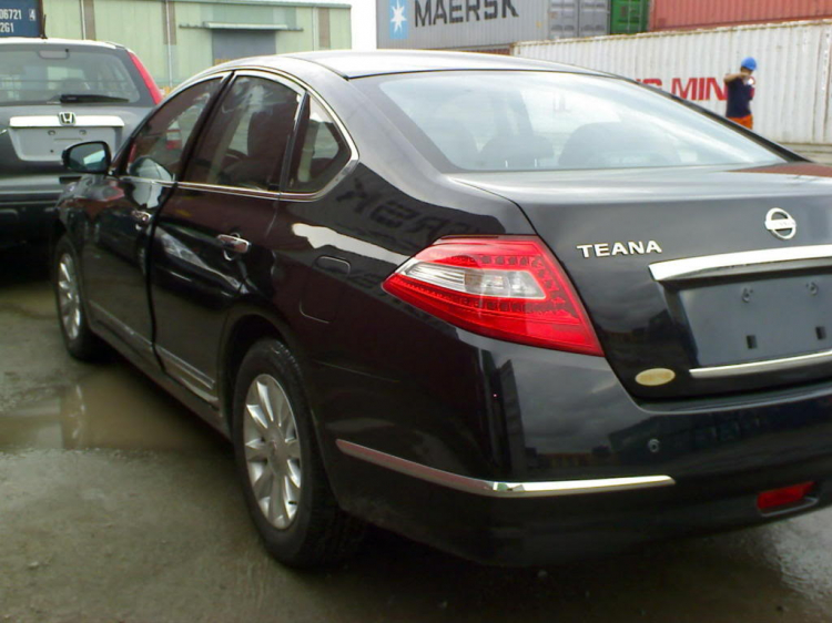 Nissan TEANA 2.0TB bán rẻ kìa các Bác.