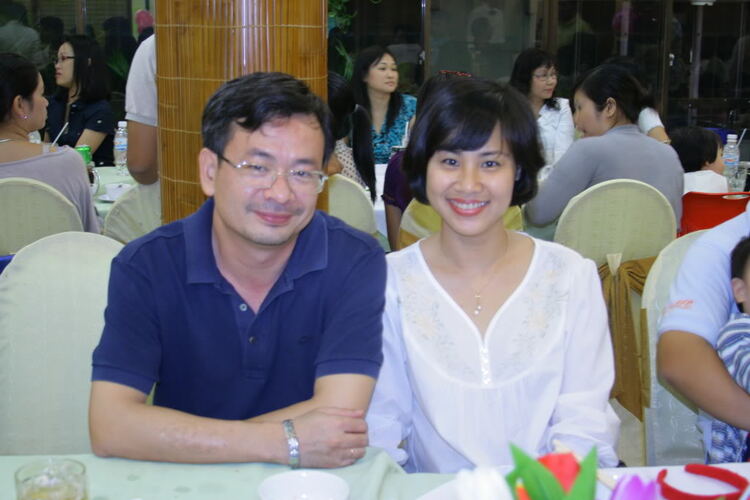 Thớt hình ảnh và phim Tiệc tân niên 2010 và mừng thành viên mới Thớt hình ảnh và phim Tiệc tân niên 2010 và mừng thành viên mới
