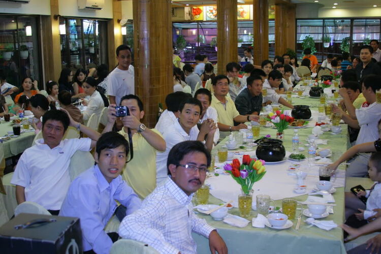 Thớt hình ảnh và phim Tiệc tân niên 2010 và mừng thành viên mới Thớt hình ảnh và phim Tiệc tân niên 2010 và mừng thành viên mới