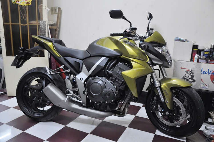 Mua bán - trao đổi các loại xe 2 bánh . Mua bán - trao đổi các loại xe 2 bánh .