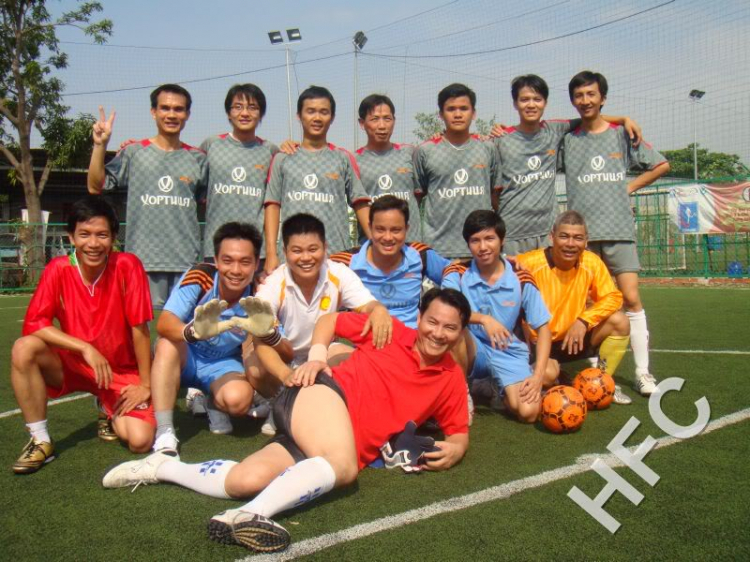 HFC Fotbal Indoor: Giải Tứ hùng ác liệt & gây cấn sáng Thứ 7 (30/01/10) :)