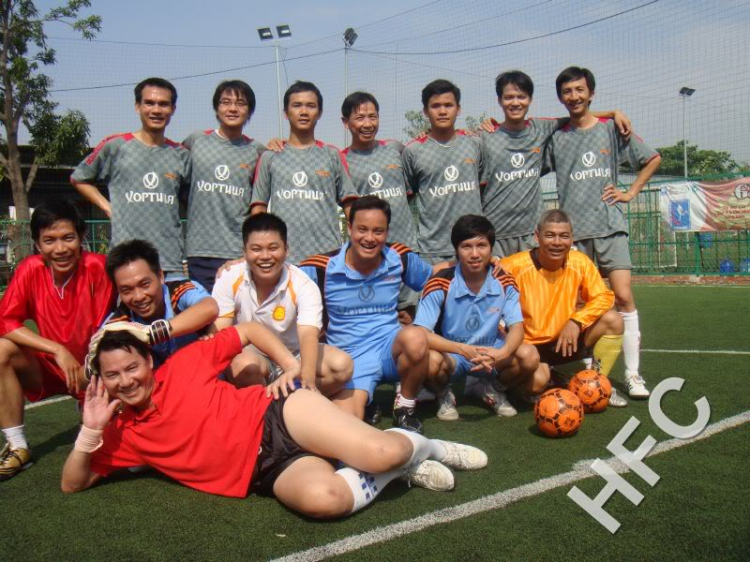 HFC Fotbal Indoor: Giải Tứ hùng ác liệt & gây cấn sáng Thứ 7 (30/01/10) :)