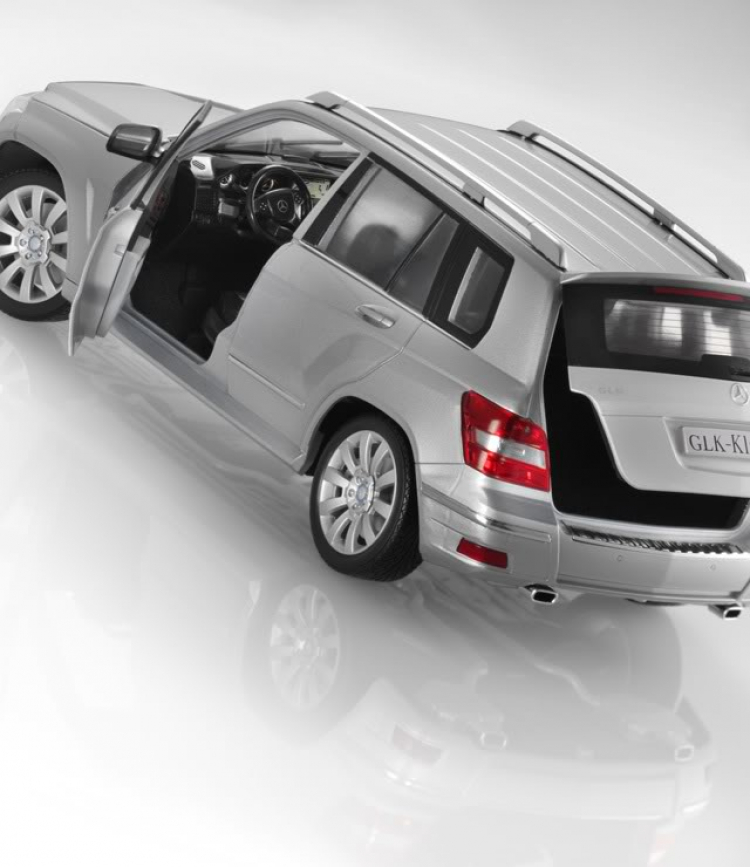 Hàng sưu tập, thời trang của Mercedes-Benz Hàng sưu tập, thời trang của Mercedes-Benz