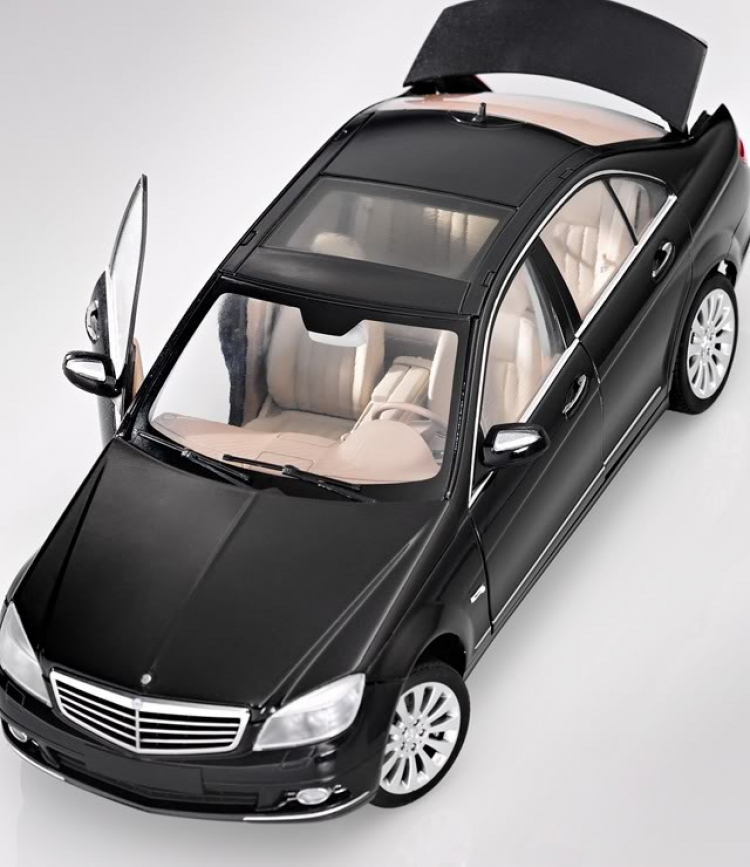 Hàng sưu tập, thời trang của Mercedes-Benz Hàng sưu tập, thời trang của Mercedes-Benz