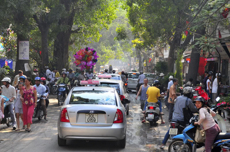 Lang thang, tản mạn ngày Tết