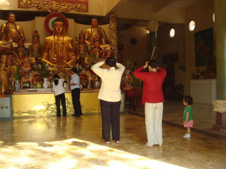 Đầu năm đi Lễ Chùa Bà BD Đầu năm đi Lễ Chùa Bà BD