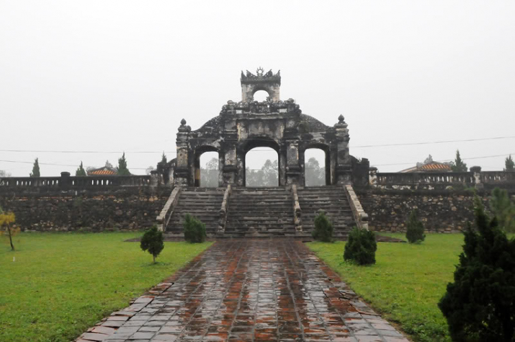 Lang thang ở Huế những ngày mưa