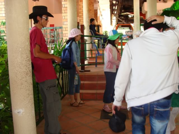 Hình ảnh chuyến đi đầu tiên trong năm Canh Dần Hình ảnh chuyến đi đầu tiên trong năm Canh Dần