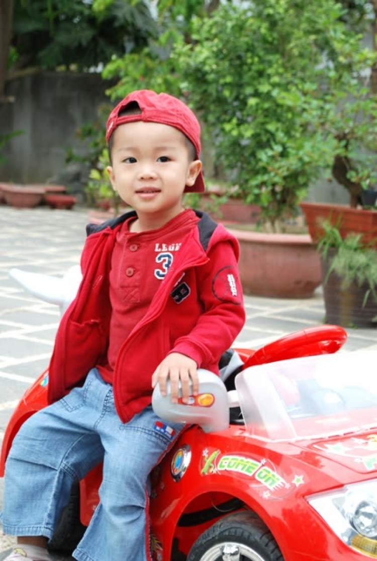 Có cách nào để làm mờ background khi chụp chân dung với lens 24-105mm f/4L? Có cách nào để làm mờ background khi chụp chân dung với lens 24-105mm f/4L?