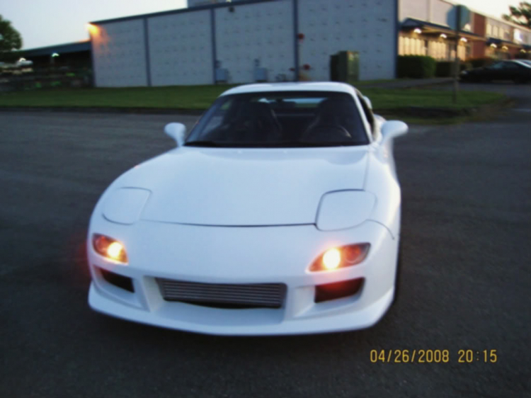 Em này quá khủng (Mazda RX7) Em này quá khủng (Mazda RX7)