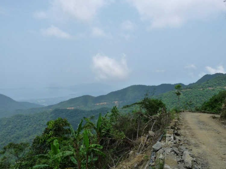 Lang thang trên đỉnh thiêng Bạch Mã