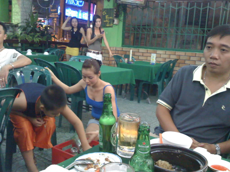 Bốn biển là nhà Bốn biển là nhà