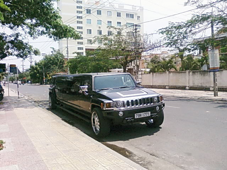 Hummer H3 Limousine của Nha Trang