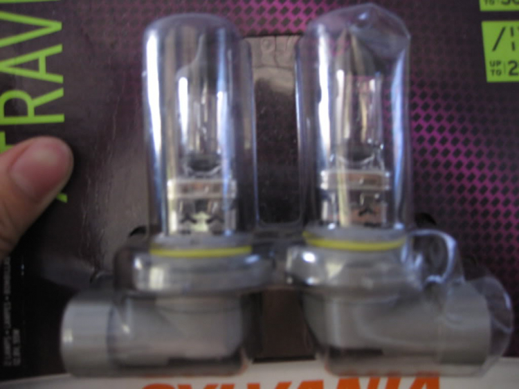 bán 4 bugi ngk ỉidium 318 325 525 + 2 bóng osram sylvania 55w