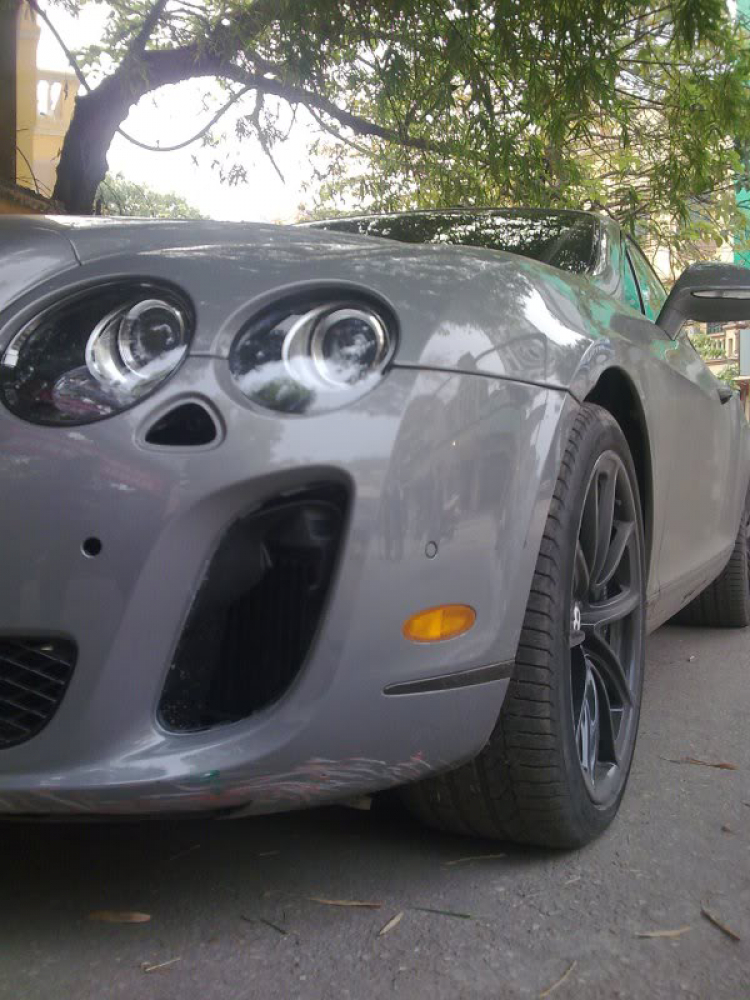 bentley super sì pot đâm bị rụng răng này !! bentley super sì pot đâm bị rụng răng này !!