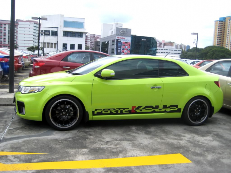 ĐỘ DECAL EM KOUP 2 CỬA