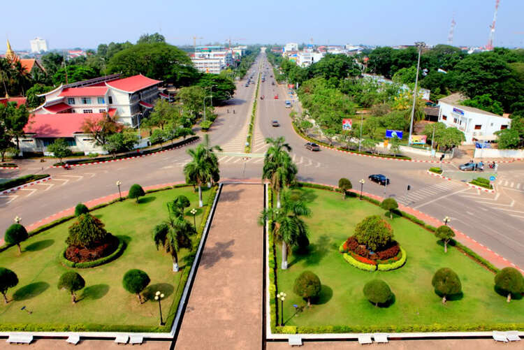 Ký sự hành trình OS 3 miền tại Pakse, Lào nhân dịp 30/4 năm 2010