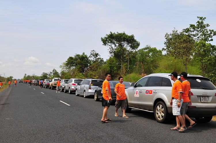 Ký sự hành trình OS 3 miền tại Pakse, Lào nhân dịp 30/4 năm 2010