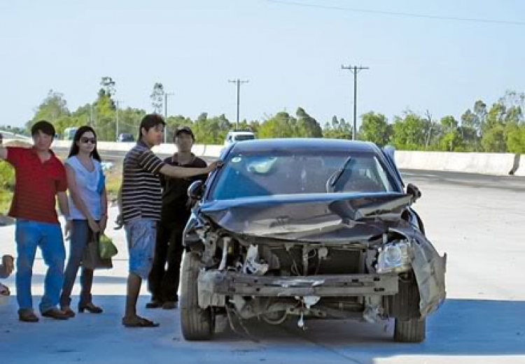 TỐC ĐỘ TRÊN ĐƯỜNG CAO TỐC TRUNG LƯƠNG = 100KM/H