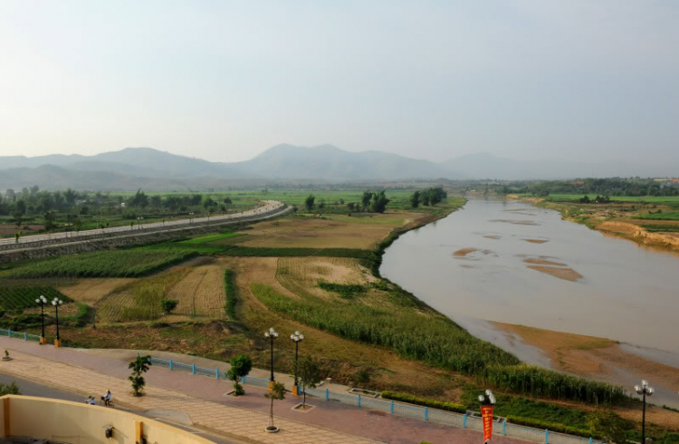 Ký sự hành trình OS 3 miền tại Pakse, Lào nhân dịp 30/4 năm 2010