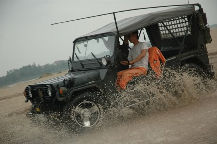 30/5 "Đêm sông Hồng" đêm của Jeep và những người bạn