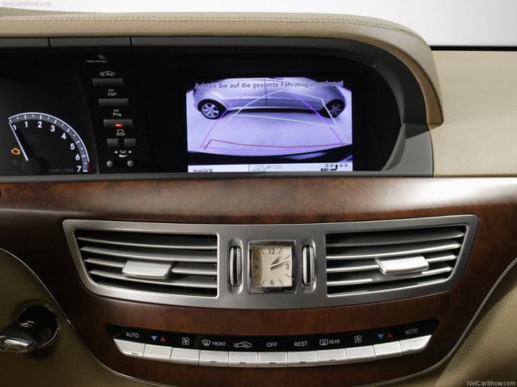 Về S-Class,bác muaxuanvinhcuu hay bác Vinhnam giúp em với. Về S-Class,bác muaxuanvinhcuu hay bác Vinhnam giúp em với.