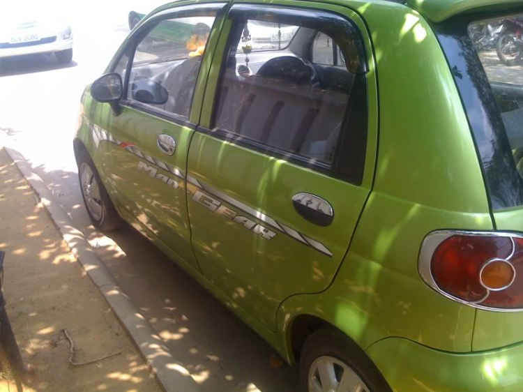 Gấp - Nhờ các bác tư vấn dùm em! Matiz SE thường 2005 giá 145tr okie ko?