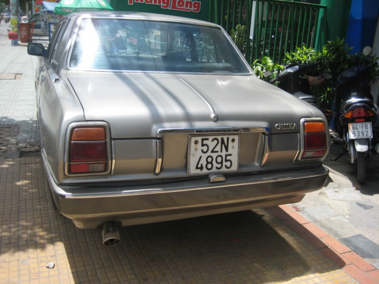 Nhờ tư vấn giá xe volga gaz 24 Nhờ tư vấn giá xe volga gaz 24