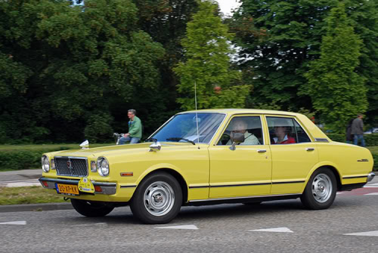 Nhờ tư vấn giá xe volga gaz 24 Nhờ tư vấn giá xe volga gaz 24